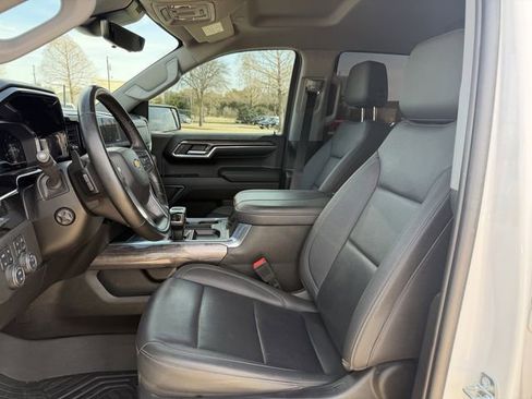 Used 2023 Chevrolet Silverado 1500 LTZ image 27