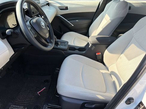 Used 2026 Toyota Corolla Cross L FWD image 17