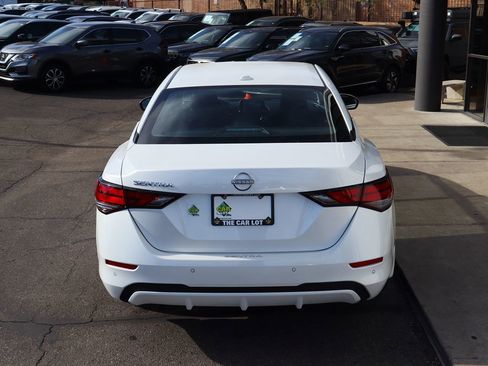 Used 2025 Nissan Sentra SV image 10