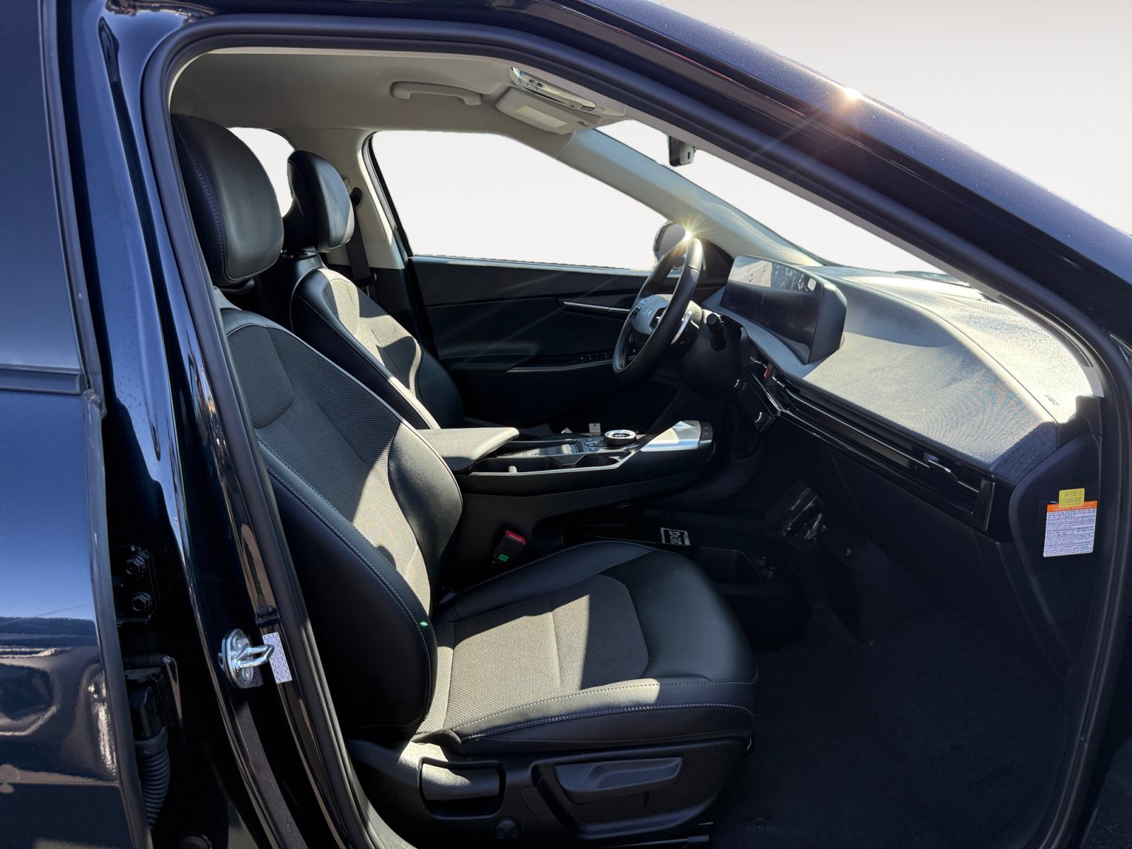 Used 2024 Kia EV6 Light RWD image 19