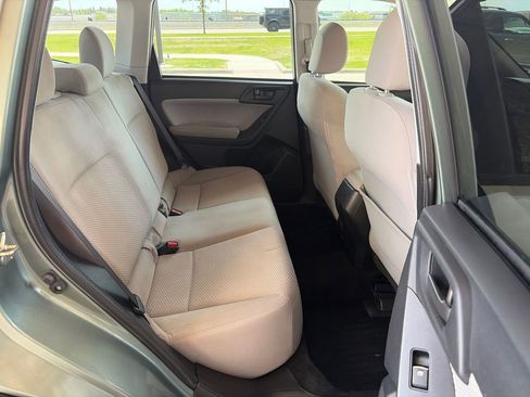 Used 2017 Subaru Forester 2.5i w/ Alloy Wheel Package AWD/4WD image 19