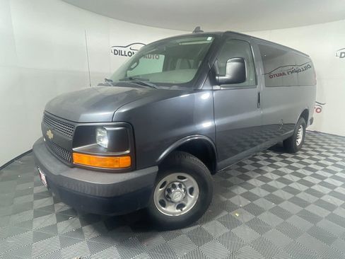 Used 2016 Chevrolet Express 2500 LS image 1
