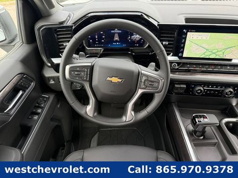 New 2026 Chevrolet Silverado 1500 LTZ w/ LTZ Premium Package AWD/4WD image 14