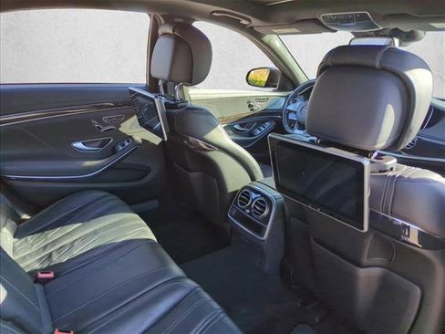 Used 2017 Mercedes-Benz S 63 AMG 4MATIC Sedan image 24