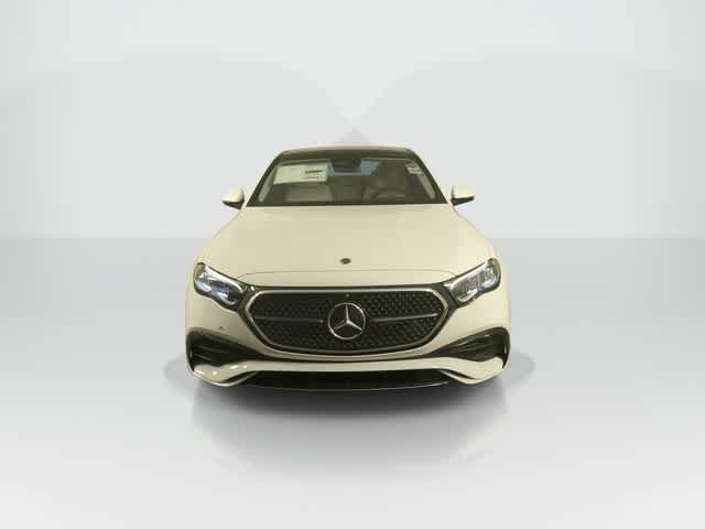 Used 2026 Mercedes-Benz E 350 4MATIC Sedan image 3