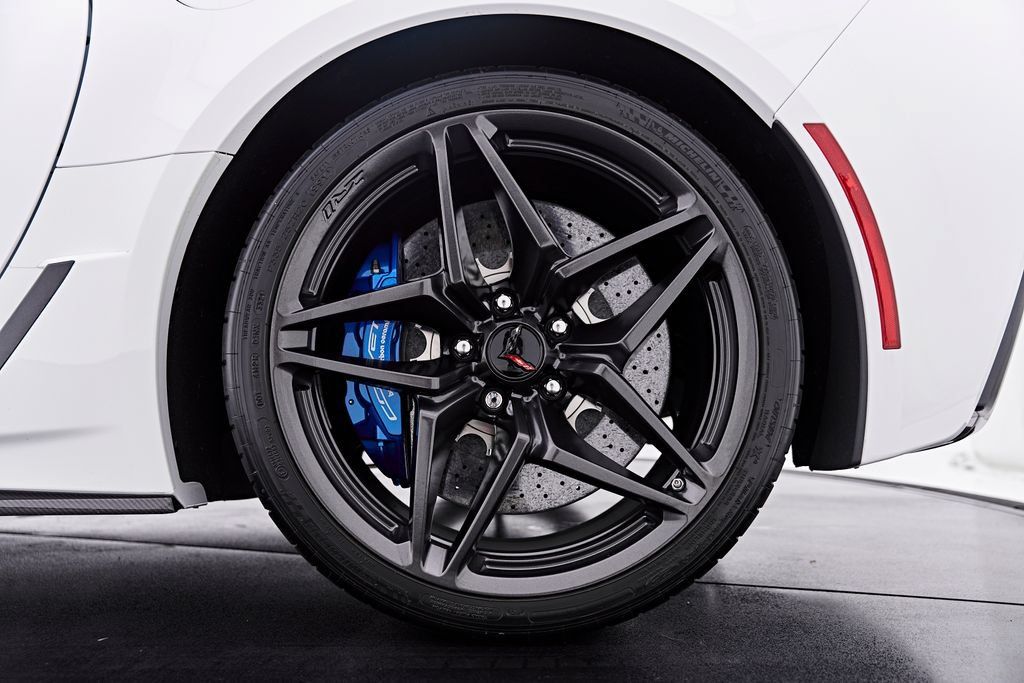 Used 2019 Chevrolet Corvette ZR1 RWD image 46