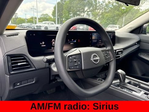 Used 2026 Nissan Sentra SV w/ Floor Mat Package FWD image 15