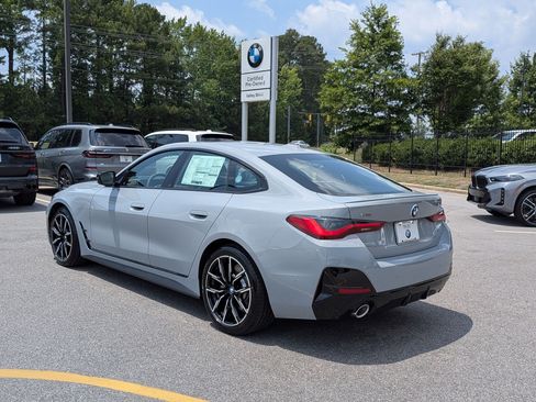 New 2026 BMW 430i xDrive w/ M Sport Package AWD/4WD image 5