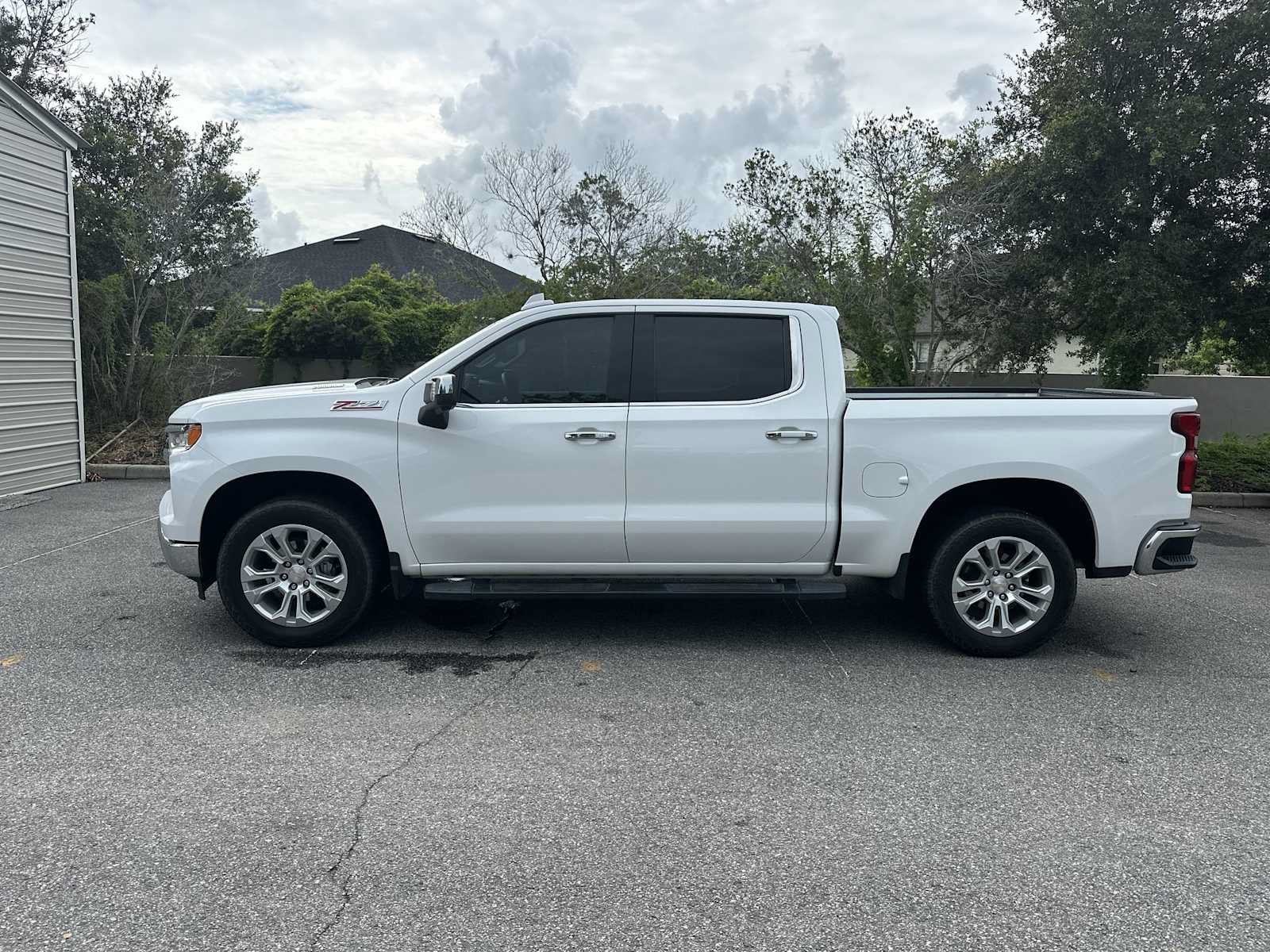 Certified 2023 Chevrolet Silverado 1500 LTZ w/ LTZ Convenience Package II AWD/4WD image 3