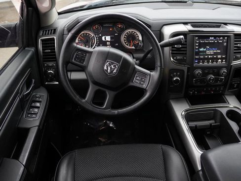 Certified 2018 RAM 3500 Big Horn w/ Sport Appearance Group image 20