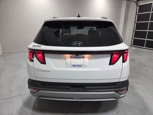 New 2026 Hyundai Tucson SEL FWD image 10
