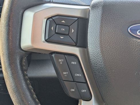 Used 2019 Ford F250 Lariat w/ Lariat Ultimate Package image 21