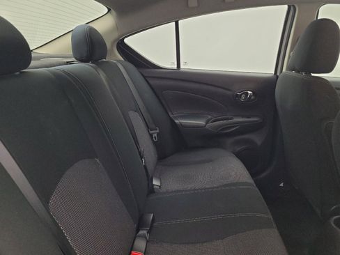 Used 2019 Nissan Versa SV FWD image 19