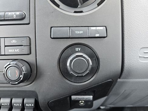 Used 2016 Ford F550 4x4 SuperCab Super Duty image 43