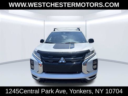 Used 2025 Mitsubishi Outlander Sport AWD image 2