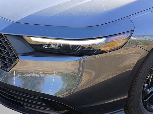 New 2025 Honda Accord SE image 30