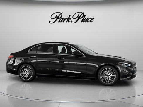Used 2026 Mercedes-Benz C 300 Sedan image 29