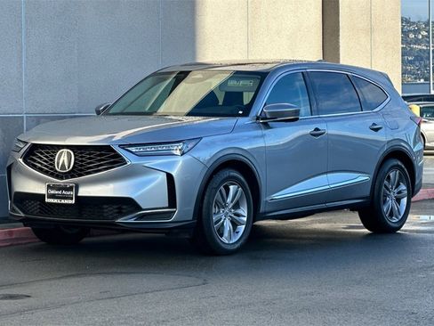 Certified 2025 Acura MDX FWD image 9