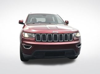 Used 2018 Jeep Grand Cherokee Laredo RWD video 2