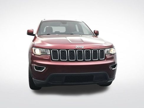Used 2018 Jeep Grand Cherokee Laredo RWD image 2