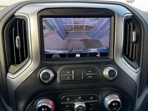 Used 2020 GMC Sierra 1500 SLT w/ SLT Convenience Package image 4