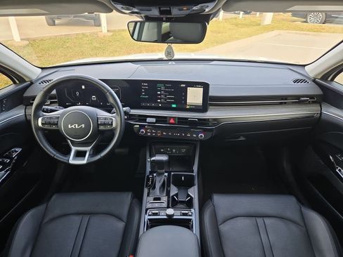 Used 2025 Kia K5 EX image 14