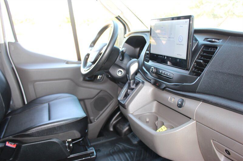 Used 2026 Ford Transit 250 148 Medium Roof RWD image 26