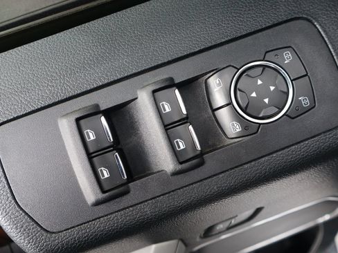 Used 2016 Ford F150 Lariat w/ Equipment Group 502A Luxury AWD/4WD image 27
