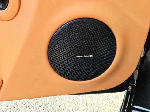 Used 2018 Maserati GranTurismo Sport image 76