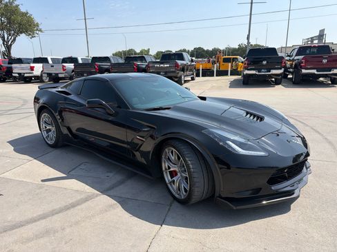 Used 2017 Chevrolet Corvette Grand Sport RWD image 5