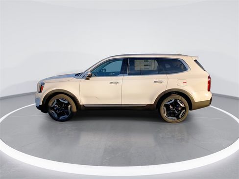 New 2025 Kia Telluride S image 5