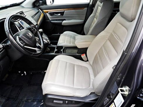 Used 2017 Honda CR-V Touring image 8