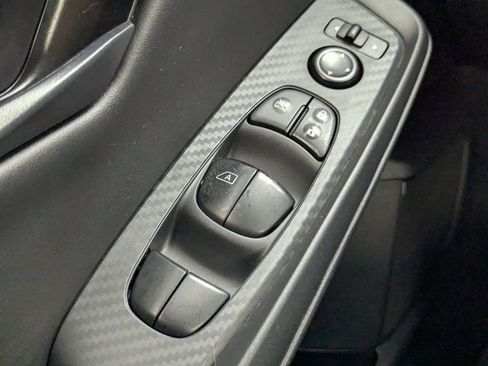 Used 2025 Nissan Sentra S image 21