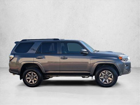Used 2022 Toyota 4Runner TRD Off-Road image 4