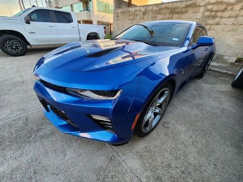 Used 2016 Chevrolet Camaro SS image 3