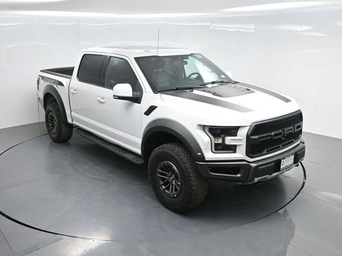 Used 2020 Ford F150 Raptor w/ Equipment Group 802A Luxury image 42
