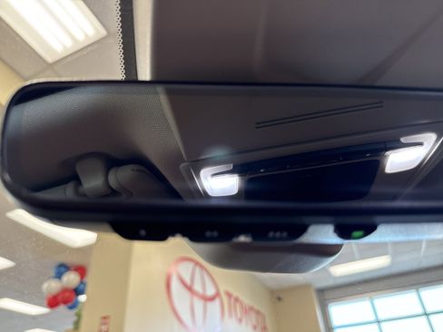 Used 2022 Honda Civic Touring image 42