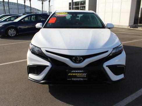 Certified 2023 Toyota Camry SE FWD image 3