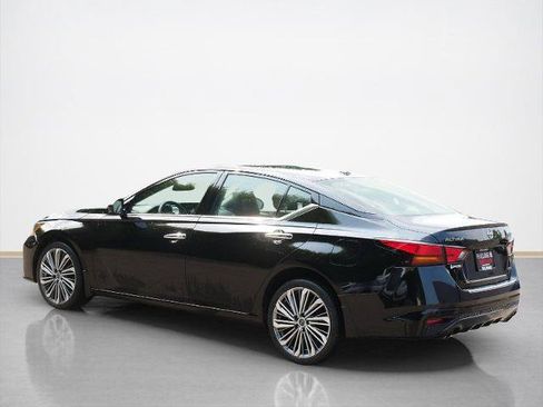Certified 2023 Nissan Altima 2.5 SL AWD/4WD image 5