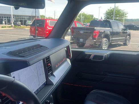 Used 2024 Ford Bronco Raptor AWD/4WD image 20