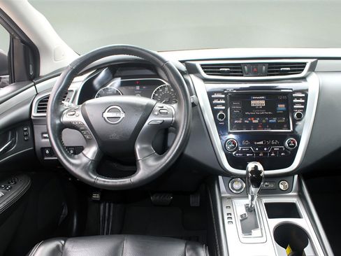 Used 2023 Nissan Murano SL w/ SL Moonroof Package image 17