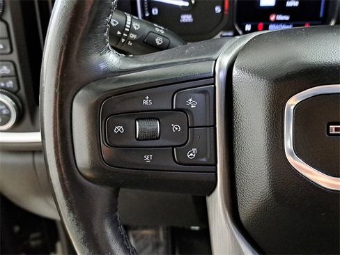 Used 2022 GMC Sierra 2500 Denali w/ Denali Black Diamond Edition image 25