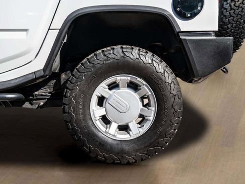 Used 2008 HUMMER H2 image 12