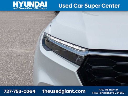 Used 2024 Honda CR-V EX-L image 9