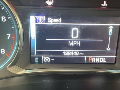 Used 2019 Chevrolet Traverse LT FWD image 12