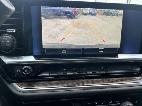 Used 2022 Chevrolet Silverado 1500 LT image 15