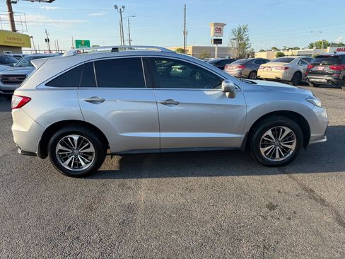 Used 2018 Acura RDX AWD w/ Advance Package image 2