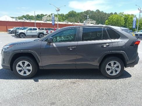 Used 2024 Toyota RAV4 LE FWD image 6