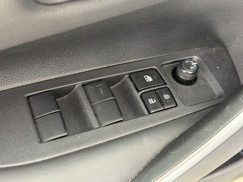 Used 2024 Toyota Corolla SE FWD image 15