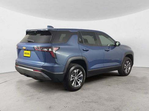 Certified 2026 Chevrolet Equinox LT w/ Safety and Technology Package FWD image 5